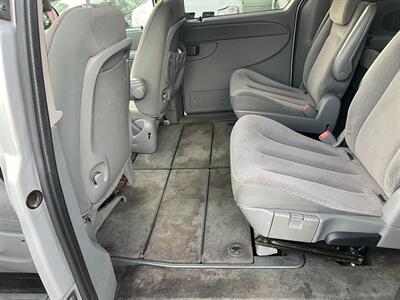 2006 Chrysler Town and Country LX   - Photo 19 - Los Angeles, CA 91306
