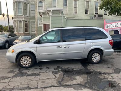 2006 Chrysler Town and Country LX   - Photo 29 - Los Angeles, CA 91306