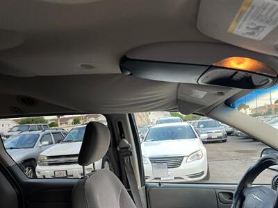 2006 Chrysler Town and Country LX   - Photo 68 - Los Angeles, CA 91306