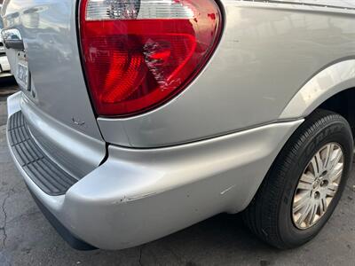 2006 Chrysler Town and Country LX   - Photo 66 - Los Angeles, CA 91306