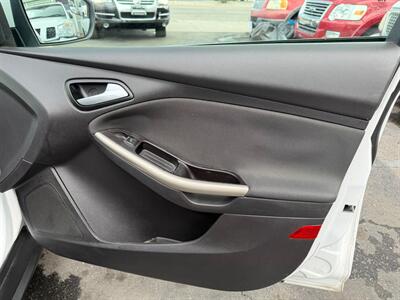 2012 Ford Focus SEL - Photo 39 - Los Angeles, CA 91306