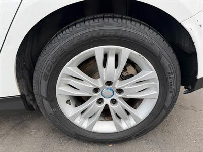 2012 Ford Focus SEL - Photo 13 - Los Angeles, CA 91306