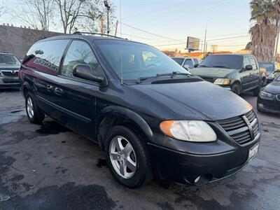 2005 Dodge Grand Caravan SXT   - Photo 36 - Los Angeles, CA 91306