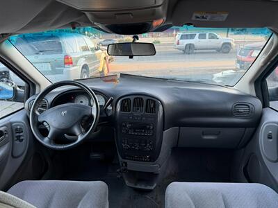 2005 Dodge Grand Caravan SXT   - Photo 22 - Los Angeles, CA 91306