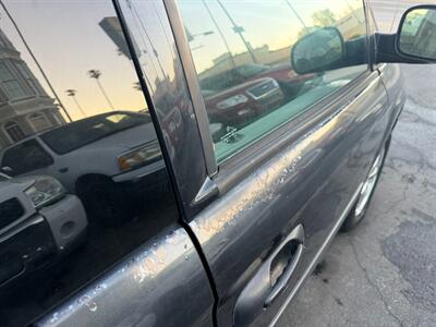2005 Dodge Grand Caravan SXT   - Photo 70 - Los Angeles, CA 91306