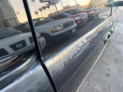 2005 Dodge Grand Caravan SXT   - Photo 69 - Los Angeles, CA 91306