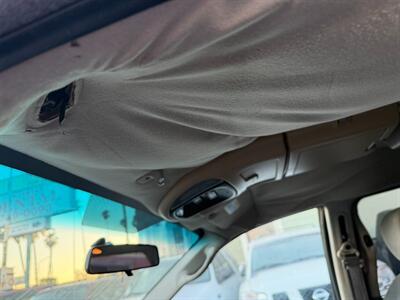 2005 Dodge Grand Caravan SXT   - Photo 76 - Los Angeles, CA 91306