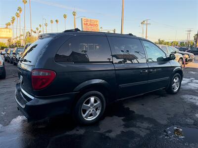 2005 Dodge Grand Caravan SXT   - Photo 6 - Los Angeles, CA 91306
