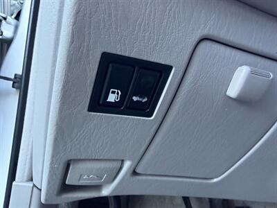 2002 Lexus ES 300 - Photo 76 - Los Angeles, CA 91306
