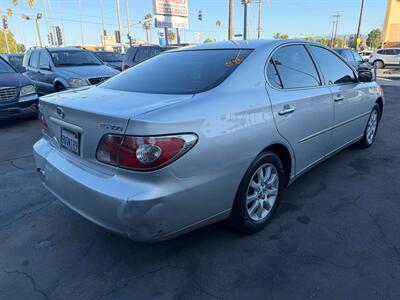 2002 Lexus ES 300 - Photo 8 - Los Angeles, CA 91306
