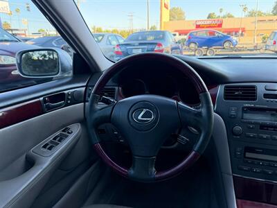 2002 Lexus ES 300 - Photo 24 - Los Angeles, CA 91306