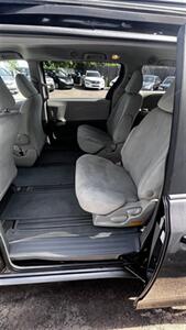 2011 Toyota Sienna Base 7-Passenger   - Photo 6 - Moncton, NB E1C 9R2