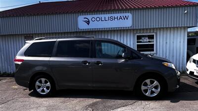 2011 Toyota Sienna Base 7-Passenger   - Photo 1 - Moncton, NB E1C 9R2