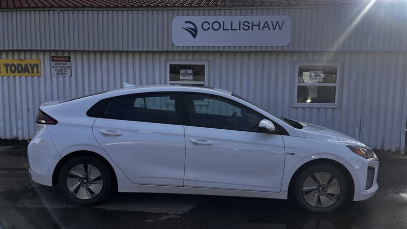 2020 Hyundai IONIQ Hybrid SEL  
