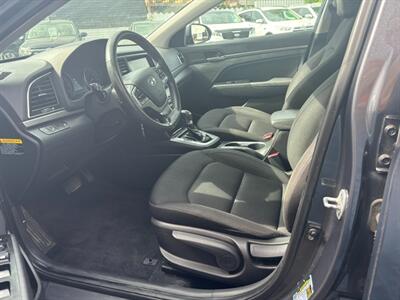 2017 Hyundai Elantra L   - Photo 6 - Moncton, NB E1C 9R2