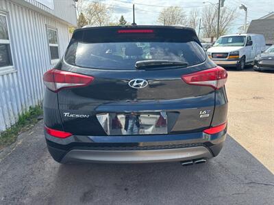 2016 Hyundai Tucson 1.6T Premium   - Photo 3 - Moncton, NB E1C 9R2