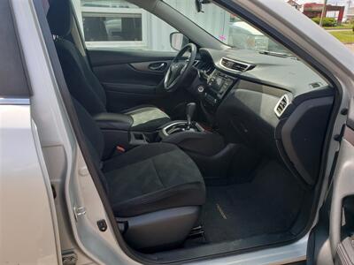 2016 Nissan Rogue S   - Photo 7 - Moncton, NB E1C 9R2