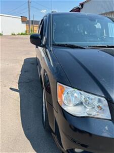 2019 Dodge Grand Caravan SXT - Photo 3 - Moncton, NB E1C 9R2