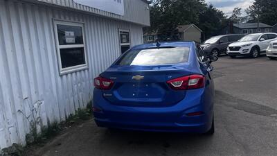 2017 Chevrolet Cruze LT Auto   - Photo 3 - Moncton, NB E1C 9R2