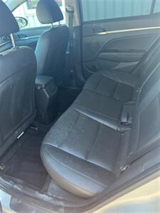 2019 Hyundai Elantra SE   - Photo 7 - Moncton, NB E1C 9R2