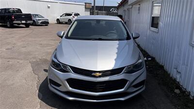 2017 Chevrolet Cruze LT Auto   - Photo 2 - Moncton, NB E1C 9R2