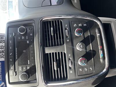 2018 Dodge Grand Caravan SXT   - Photo 8 - Moncton, NB E1C 9R2