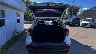 2016 Honda HR-V EX   - Photo 4 - Moncton, NB E1C 9R2