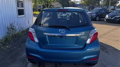 2014 Toyota Yaris 5-Door SE   - Photo 3 - Moncton, NB E1C 9R2
