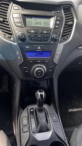 2015 Hyundai SANTA FE Sport 2.4L   - Photo 9 - Moncton, NB E1C 9R2