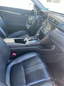 2016 Honda Civic Touring   - Photo 9 - Moncton, NB E1C 9R2