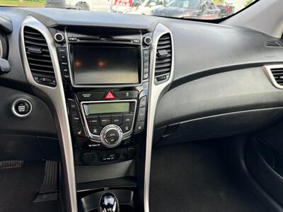 2013 Hyundai Elantra GT SE Tech   - Photo 4 - Moncton, NB E1C 9R2