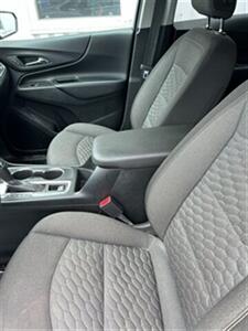 2019 Chevrolet Equinox LT   - Photo 8 - Moncton, NB E1C 9R2