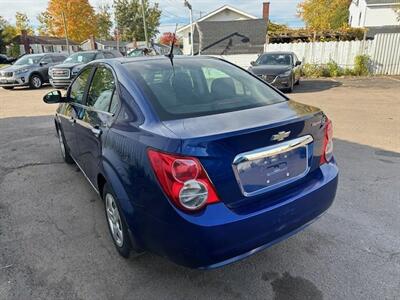 2014 Chevrolet Sonic LT Auto   - Photo 5 - Moncton, NB E1C 9R2