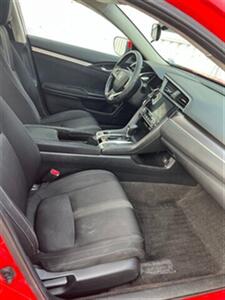 2017 Honda Civic EX-T w/Honda Sensing   - Photo 8 - Moncton, NB E1C 9R2