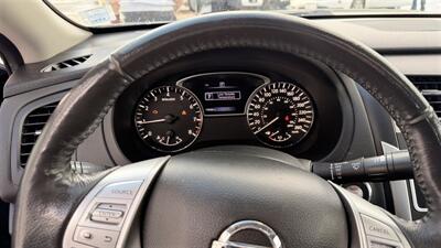 2017 Nissan Altima 2.5 SV   - Photo 8 - Moncton, NB E1C 9R2