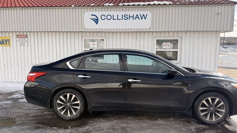 2017 Nissan Altima 2.5 SV   - Photo 1 - Moncton, NB E1C 9R2