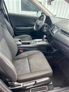 2016 Honda HR-V LX   - Photo 7 - Moncton, NB E1C 9R2