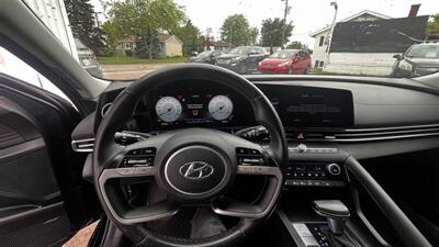 2021 Hyundai ELANTRA Ultimate   - Photo 9 - Moncton, NB E1C 9R2