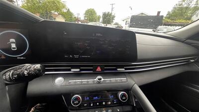 2021 Hyundai ELANTRA Ultimate   - Photo 10 - Moncton, NB E1C 9R2