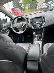 2017 Chevrolet Cruze Premier Auto   - Photo 8 - Moncton, NB E1C 9R2
