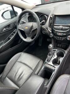 2017 Chevrolet Cruze Premier Auto   - Photo 10 - Moncton, NB E1C 9R2
