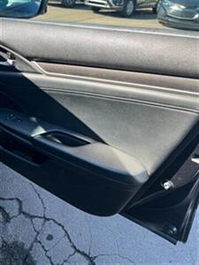 2019 Honda Civic Touring   - Photo 10 - Moncton, NB E1C 9R2