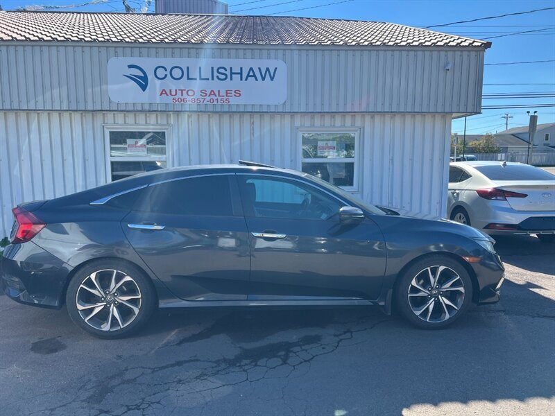 2019 Honda Civic Touring   - Photo 1 - Moncton, NB E1C 9R2