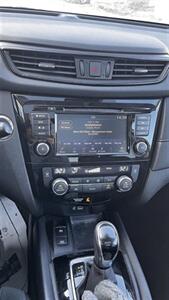 2019 Nissan Rogue SV   - Photo 5 - Moncton, NB E1C 9R2