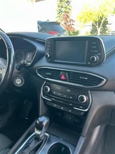 2019 Hyundai SANTA FE SE 2.4L   - Photo 9 - Moncton, NB E1C 9R2