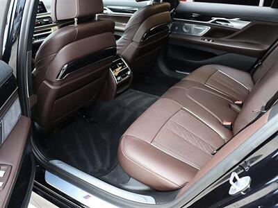 2019 BMW 7 Series 750i   - Photo 14 - Jacksonville, FL 32211