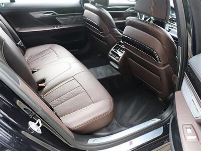 2019 BMW 7 Series 750i   - Photo 13 - Jacksonville, FL 32211