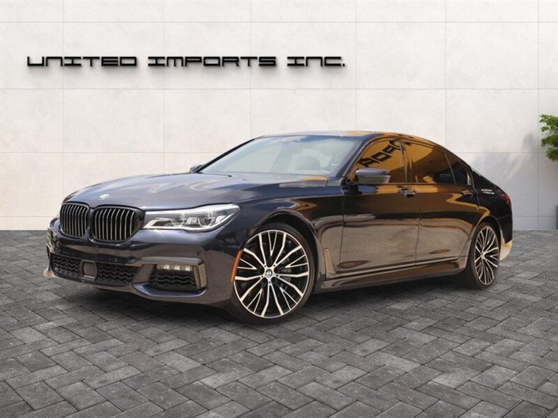 2019 BMW 7 Series 750i   - Photo 1 - Jacksonville, FL 32211