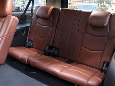 2020 Cadillac Escalade ESV Premium Luxury   - Photo 35 - Jacksonville, FL 32211