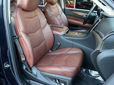 2020 Cadillac Escalade ESV Premium Luxury   - Photo 12 - Jacksonville, FL 32211